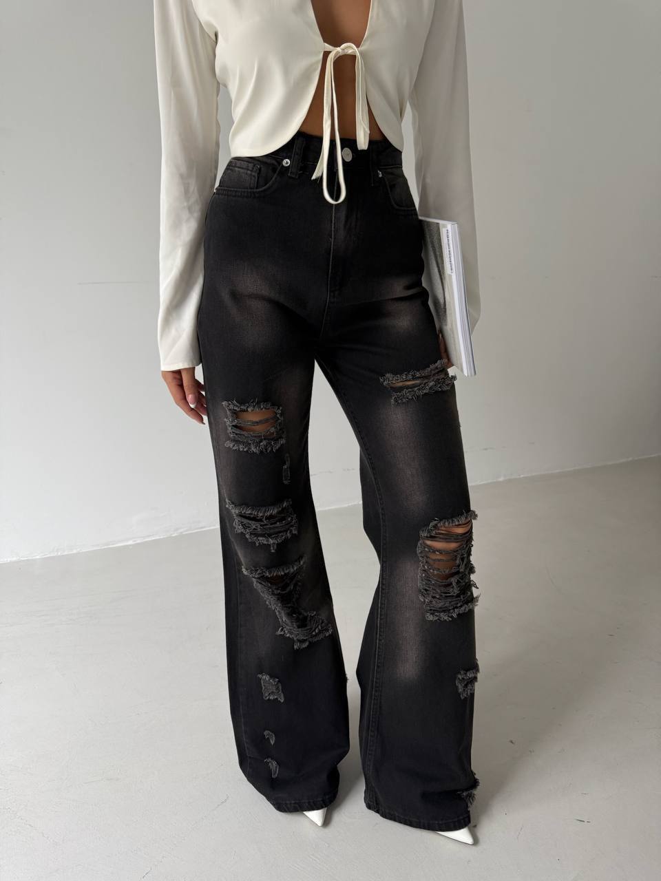 The Anarchy Jeans - Black and Classic Blue Wash
