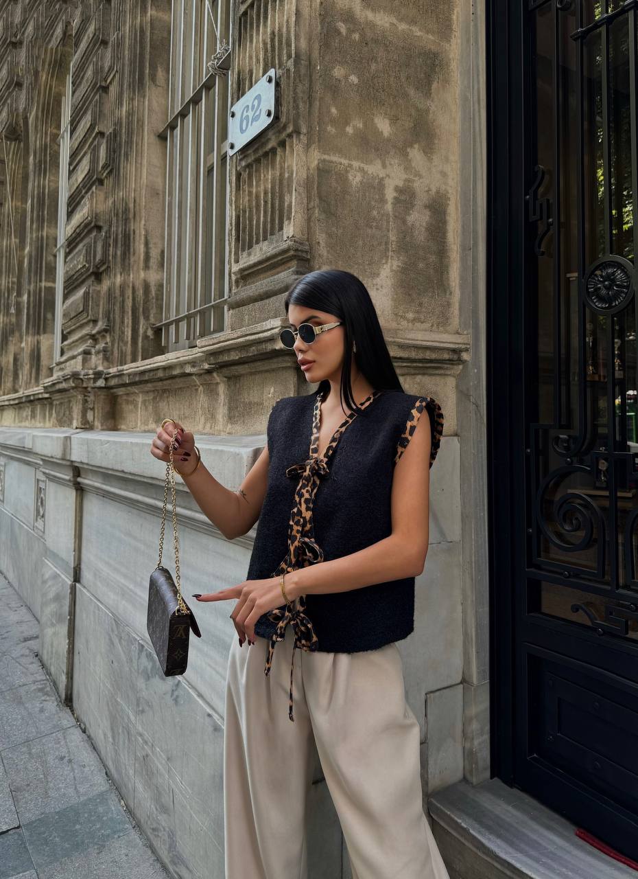 The Mira Print Top