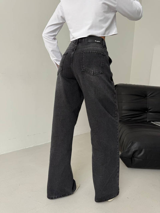 The Gravel Jean – Black