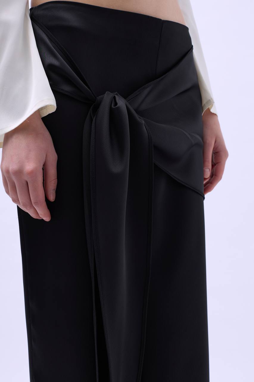 The Gilded Aura Trousers - Black, White & Beige